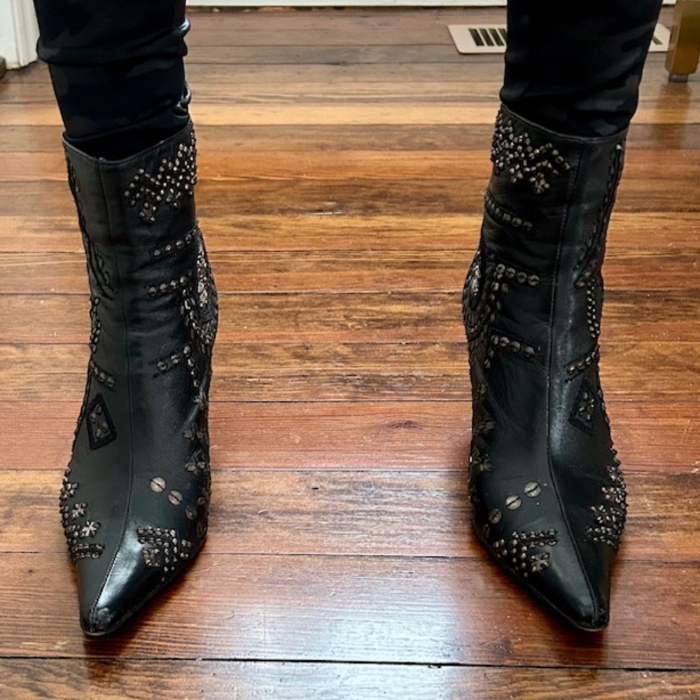 Oscar de la Renta Embellished boots - Picture 2 of 5